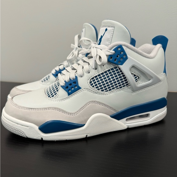 Jordan 4 Retro Military Blue - Picture 1 of 9